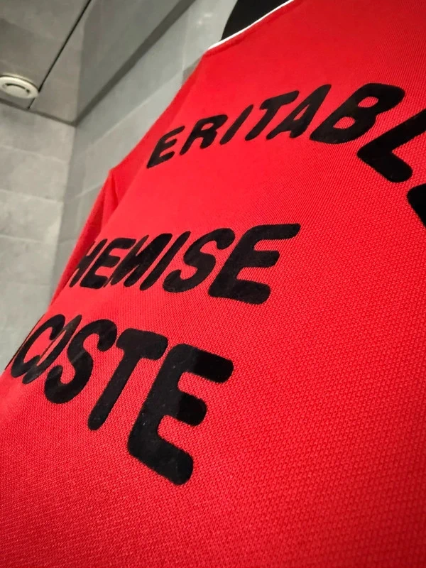 Sweat zippé rouge Lacoste - photo numéro 3