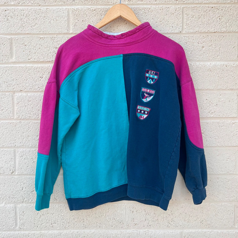 Vintage ski sweatshirt 1