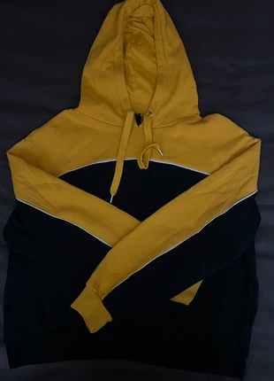 Felpa H&M, merk: H&M, staat: Nieuw zonder prijskaartje, maat: L / 40 / 12, € 9,00, € 10,15 inclusief Kopersbescherming