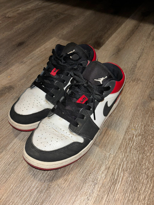 Nike Air Jordan 1 low black red white Vinted