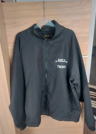 In gold we trust Jacket Jack bomberjack size M, merk: In gold we Trust, staat: Nieuw zonder prijskaartje, maat: M, € 29,99, € 32,19 inclusief Kopersbescherming