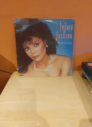 Lp- La Toya Jackson "heart don't lie "1984, état: Bon état, 5,00 €, 5,95 € Protection acheteurs incluse
