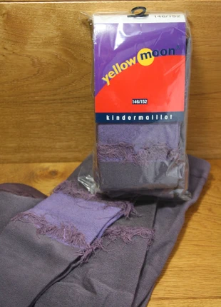 Maillot Yellow moon 146-152 paars dreads, merk: Yellow, staat: Nieuw met prijskaartje, maat: 11 jaar / 146 cm, € 1,50, € 2,28 inclusief Kopersbescherming Pro