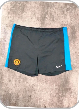 short de sport nike football noir manchester united taille L, brand: Nike, condizioni: Ottime, taglia: L, €10.00, €11.20 include la Protezione acquisti Pro
