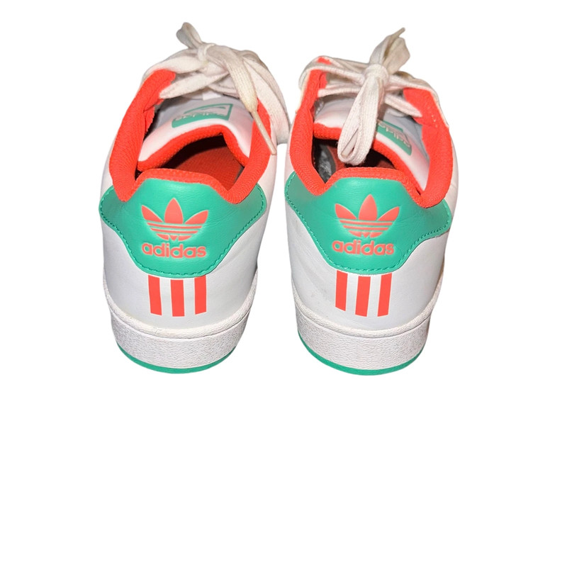 Adidas Superstar sneakers 2.5 Vinted