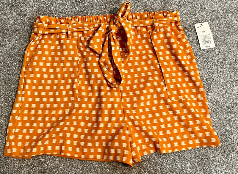 New A New Day Women's XXL Shorts 1