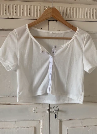 T-shirt blanc taille m, état: Très bon état, taille: M / 38 / 10, 2,00 €, 2,80 € Protection acheteurs incluse