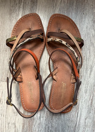 Sandales plates Les Tropeziennes, marque: Les Tropeziennes, état: Bon état, taille: 37, 30,00 €, 32,20 € Protection acheteurs incluse