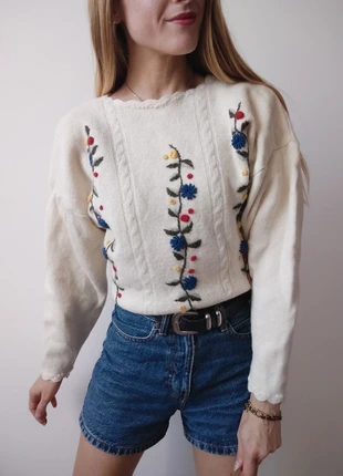 Pull crème en maille torsadée avec fleurs brodées – vintage made in France, merk: Vintage Dressing, staat: Heel goed, maat: M / 38 / 10, € 45,00, € 47,95 inclusief Kopersbescherming Pro