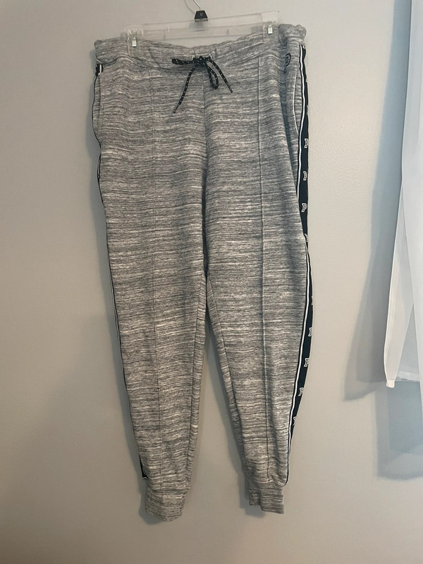 Joggers 1