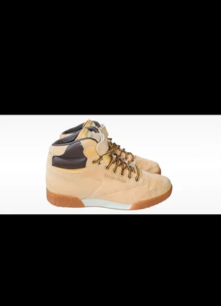 Reebok Classic High Beige Marrone Nr 40.5, marque: Reebok, état: Très bon état, taille: 40,5, 25,00 €, 26,95 € Protection acheteurs incluse