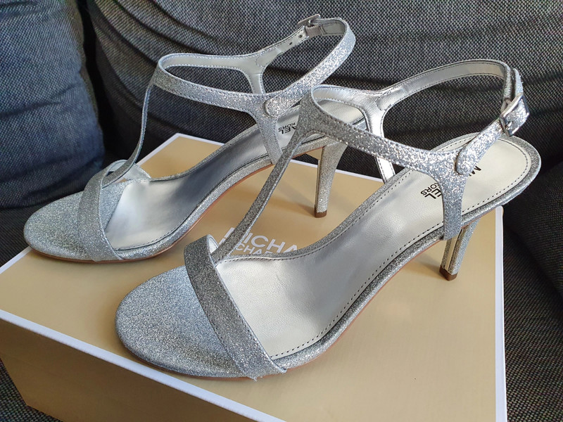 Michael Kors Arden Mid Sandal Gr. 38 5 silber Glitter high heels