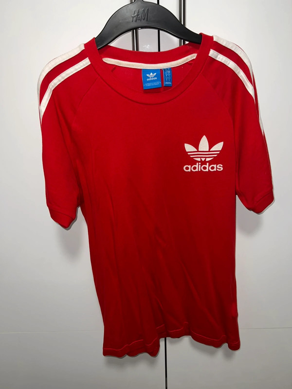 Adidas tshirt red shop
