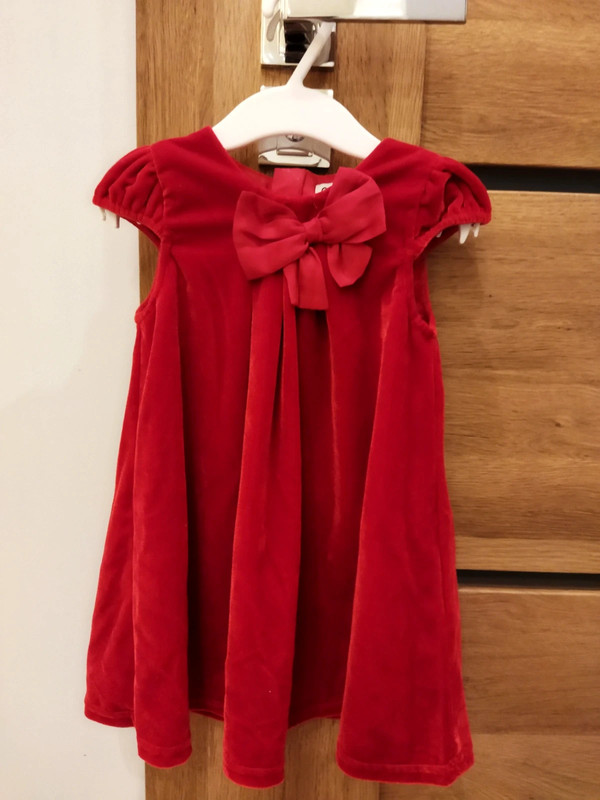 Aksamitna czerwona sukienka Cubus rozmiar 86 - Vinted