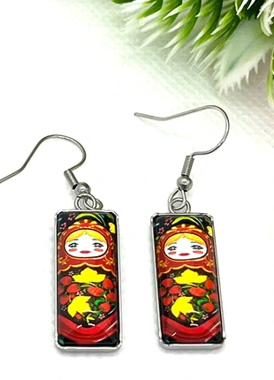 Boucle d’oreilles en verre poupée russe traditionnelle, condition: Very good, €6.00, €7.00 includes Buyer Protection Pro