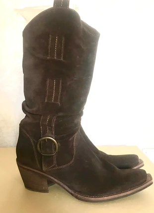 Texani scamosciati , marke: Italian shoes, zustand: Sehr gut, größe: 39, 20,00 €, 21,70 € inklusive Vinted-Käuferschutz