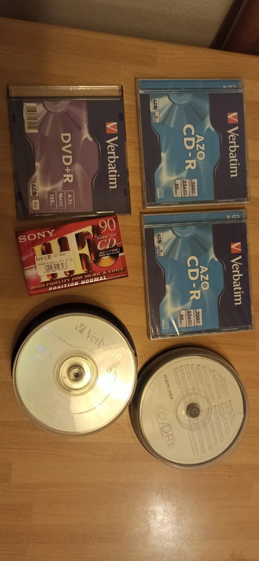 DVD e CD vergini