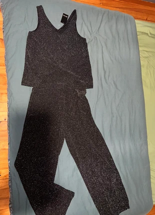 Ensemble neuf S/M noir avec strass idéal fêtes, marque: Strass, état: Neuf avec étiquette, taille: M / 38 / 10, 6,00 €, 7,00 € Protection acheteurs incluse