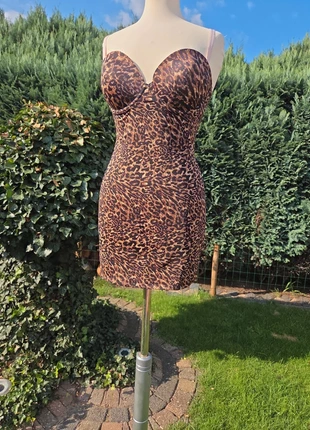 Next panterprint slipdress corrigerend en push up maat 75D, merk: Next, staat: Nieuw zonder prijskaartje, maat: Overige, € 8,95, € 10,10 inclusief Kopersbescherming