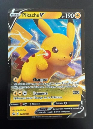 Carte Pokémon Francais Pikachu V (SWSH 061) SWSH Black Star Promos, zustand: Sehr gut, 2,00 €, 2,80 € inklusive Vinted-Käuferschutz