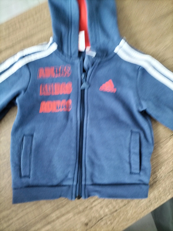 Veste de survêtement adidas 6/9 mois très bon état - photo numéro 4