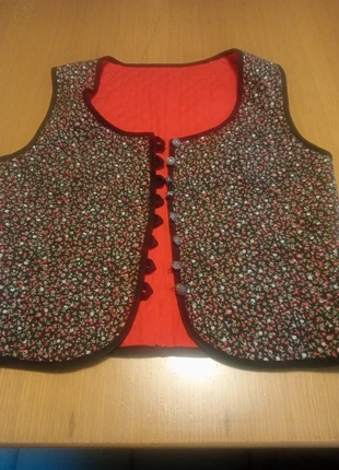 Gilet trapuntato tirolese., brand: gipsy style, condizioni: Ottime, taglia: Altro, €15.00, €16.45 include la Protezione acquisti