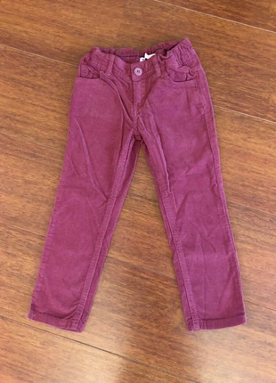 Corduroy broekje Tex, merk: TEX, staat: Heel goed, maat: 4 jaar / 104 cm, € 2,00, € 2,80 inclusief Kopersbescherming