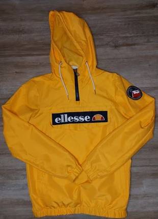 Veste coupe-vent jaune Ellesse, logo brodé - Taille 38, marque: Ellesse, état: Très bon état, taille: M / 38 / 10, 18,00 €, 19,60 € Protection acheteurs incluse