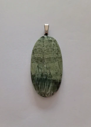 Pendentif en Séraphinite, marca: Kia Ora Minéral, estado: Nuevo sin etiquetas, 20,00 €, 21,70 € Protección al comprador incluida