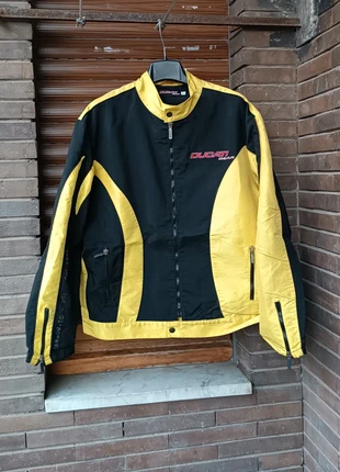 Giacca da pilota Ducati V4 uomo, marke: Ducati, zustand: Gut, größe: L, 14,00 €, 15,40 € inklusive Vinted-Käuferschutz