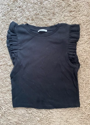 Haut Zara noir volants manches (M), brand: Zara, condizioni: Ottime, taglia: M / IT 42 / EU 38, €4.00, €4.90 include la Protezione acquisti