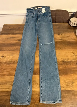 Levi’s 724 High-Rise Slim Straight Jeans Size W24 L32 Blue Brand New with Tags RRP £110, brand: Levi's, condition: New with tags, size: XS / UK 4-6, £30.00, £32.20 includes Buyer Protection