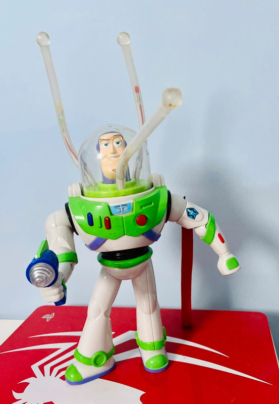 Precio buzz 2025 lightyear original