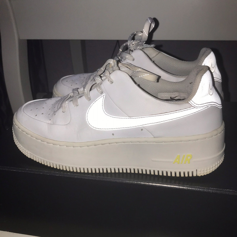 air force 1 reflective tick