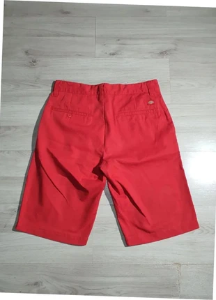 short dickies taille 40, marque: Dickies, état: Très bon état, taille: W30 | FR 40, 15,00 €, 16,45 € Protection acheteurs incluse