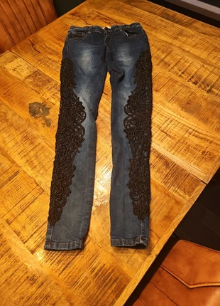 Leuke jeans, brand: Newplay, condizioni: Ottime, taglia: M / IT 42 / EU 38, €4.95, €5.90 include la Protezione acquisti