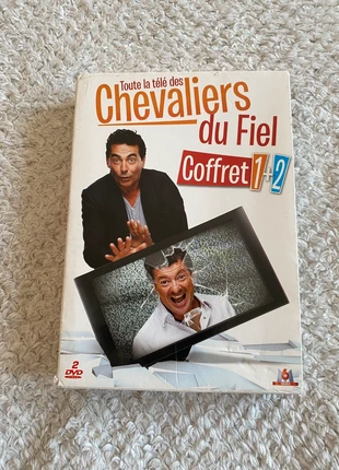 Coffret Les Chevaliers du Fiel – Neuf & complet – Humour garanti 😂, condizioni: Nuovo senza cartellino, €5.00, €5.95 include la Protezione acquisti