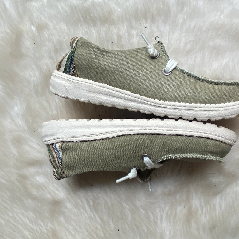 Embroidered Boho Green Slip On “Carter” Sneaker Shoes 4