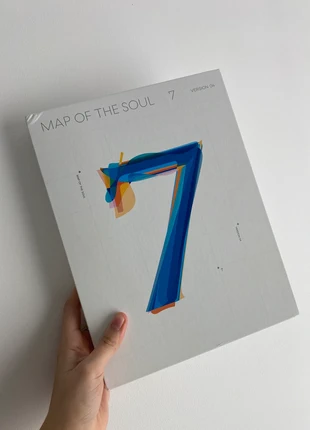 Album Map of the Soul version 4 de BTS, condition: Good, €10.00, €11.20 includes Buyer Protection