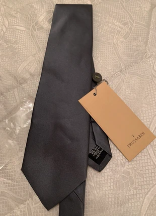 Cravatta Trussardi, merk: Trussardi, staat: Nieuw met prijskaartje, € 25,00, € 26,95 inclusief Kopersbescherming