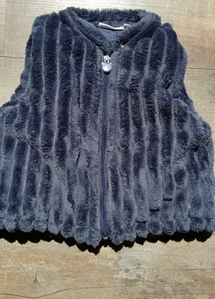 Veste sans manche, marke: Noukie's, zustand: Neu, größe: 6-9 Monate / 68, 15,00 €, 16,45 € inklusive Vinted-Käuferschutz