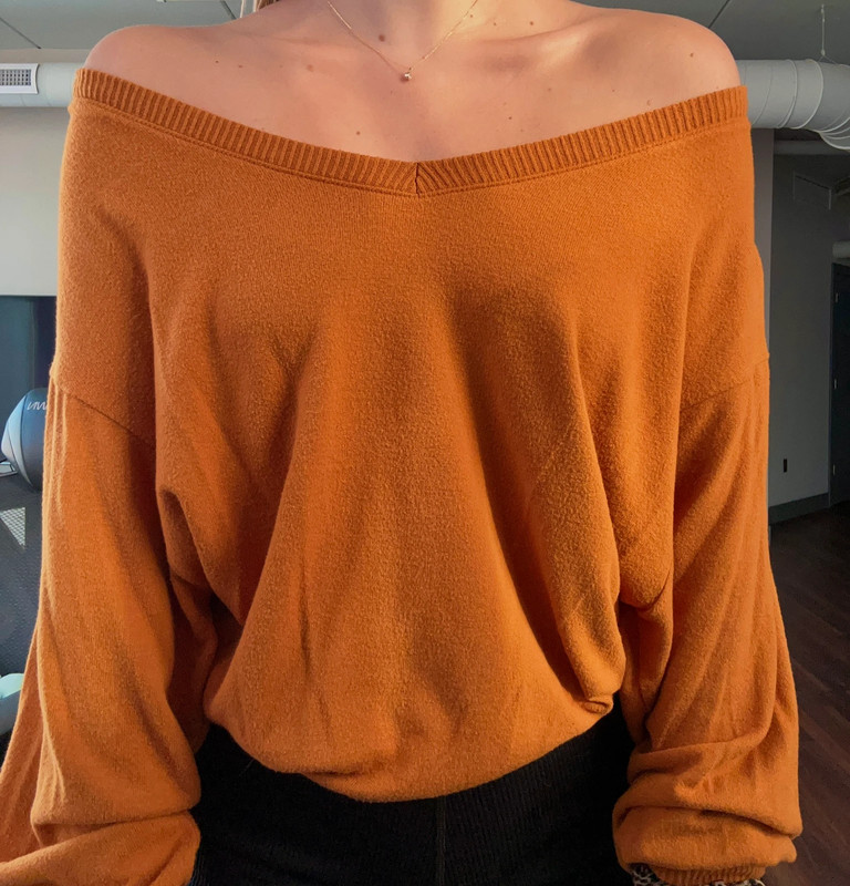 Sweater 1