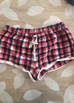 Short à carreaux, brand: Mim, condition: Very good, size: S / 36 / 8, €2.00, €2.80 includes Buyer Protection