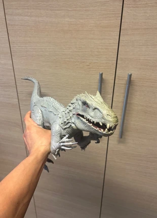 Giocattolo Jurassic World, brand: Jurassic World, condizioni: Ottime, taglia: Taglia unica, €15.00, €16.45 include la Protezione acquisti