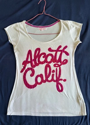 T-shirt ALCOTT bianca – Brillantini fucsia super luminosi!, merk: Alcott, staat: Heel goed, maat: S / 36 / 8, € 8,50, € 9,63 inclusief Kopersbescherming
