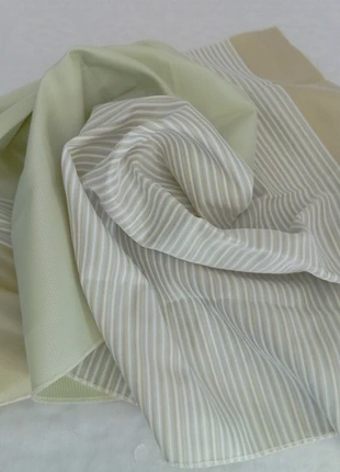 Tessuto d'arredo a righe orizzontali nei toni del verde chiaro e bianco - Nuovo senza cartellino, marke: Tessuto arredo, zustand: Neu, 4,00 €, 4,90 € inklusive Vinted-Käuferschutz