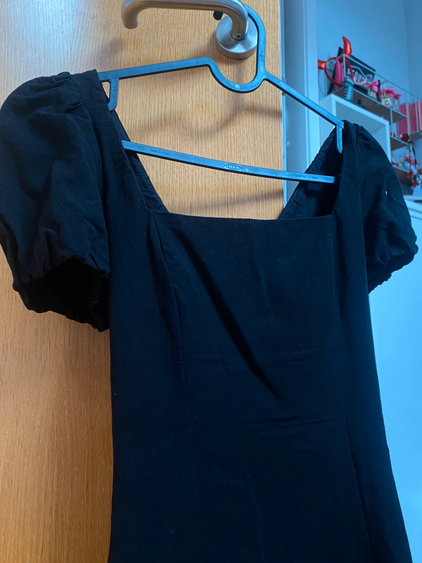 Vestido nini negro con detalle en la espalda 2