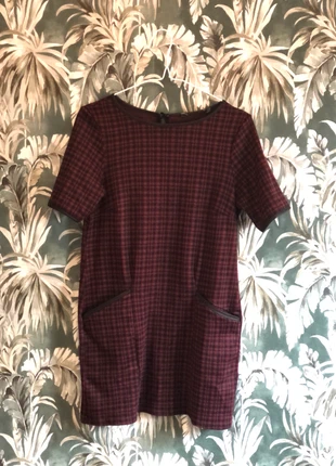 Vestido cuadros granates, brand: Dorothy Perkins, condizioni: Buone, taglia: S / IT 40 / EU 36, €8.00, €9.10 include la Protezione acquisti
