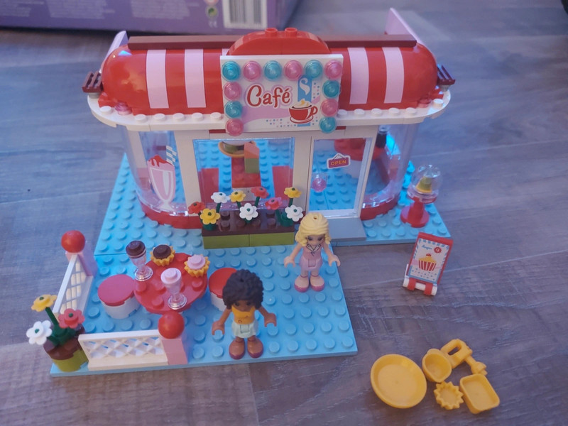  LEGO Friends City Park Café 3061 : Toys & Games