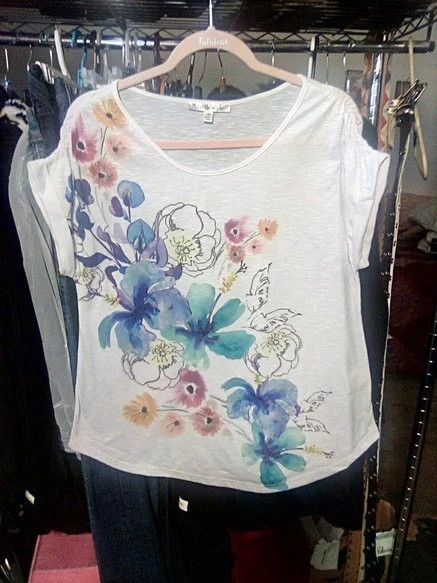 NorthStyle White Ruched Sleeve Floral Top Size: L 1